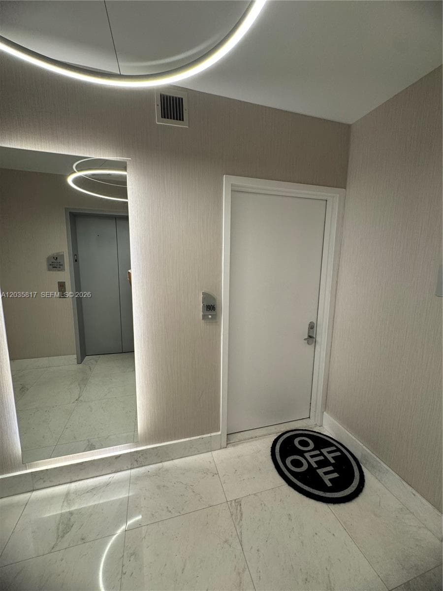 17121 Collins Ave 1906 photo 3