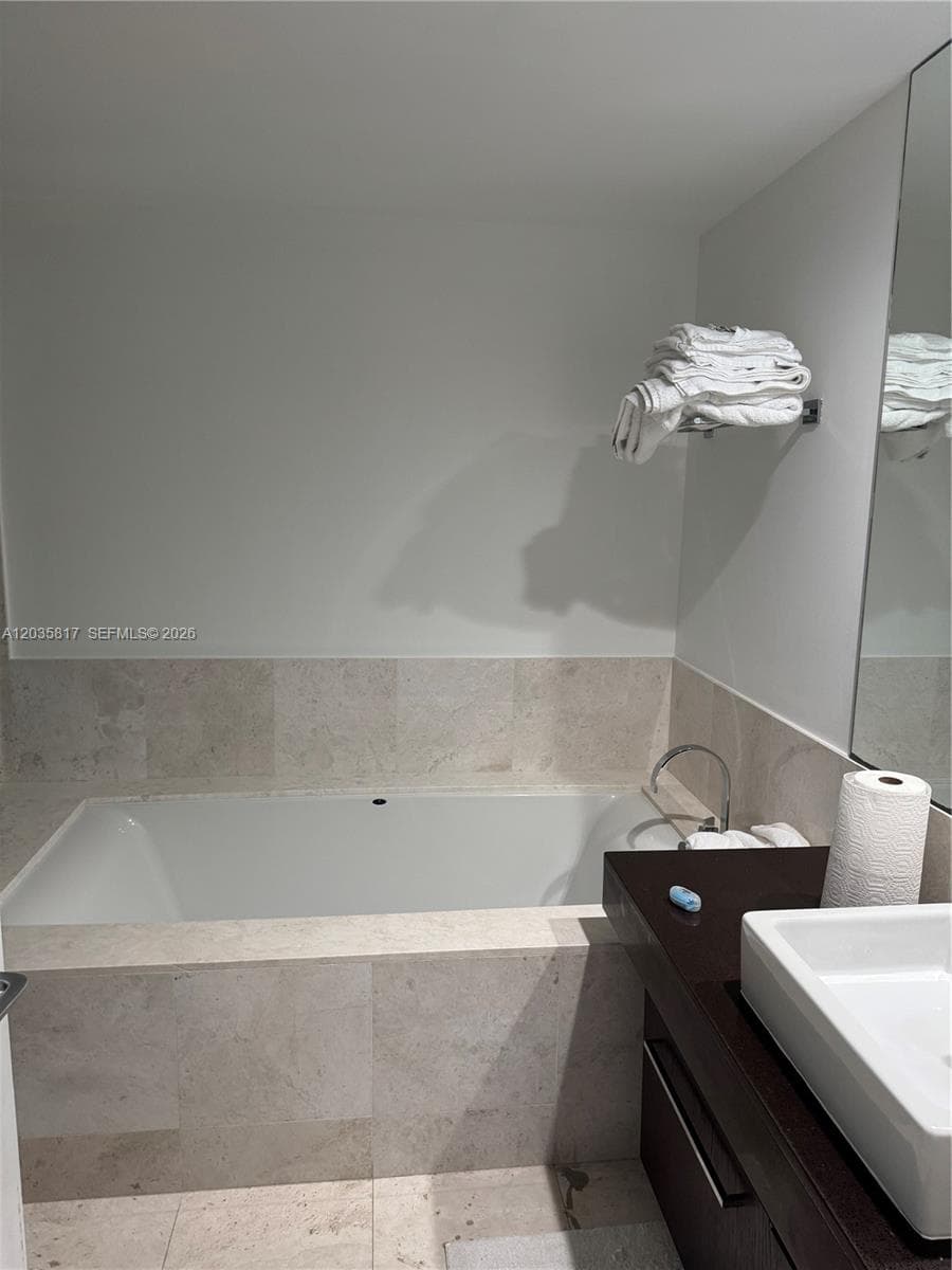 17121 Collins Ave 1906 photo 20