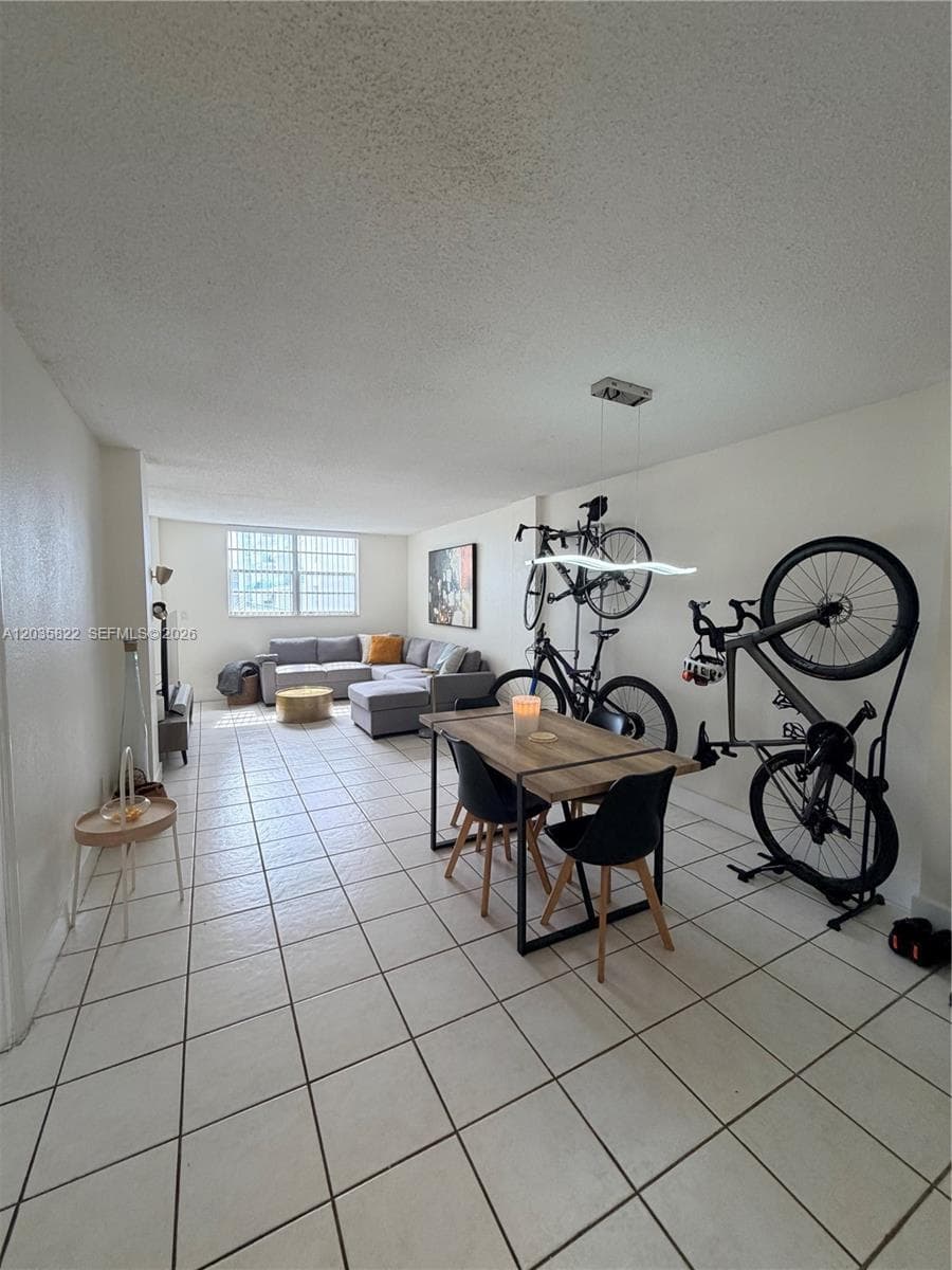 2903 N Miami Beach Blvd 406 photo 5