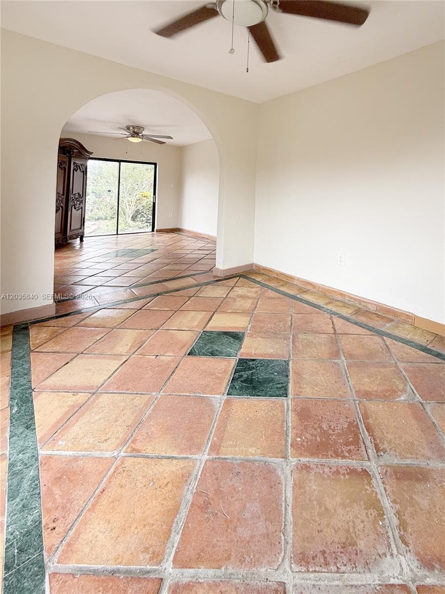 3390 SW 75th Ave B photo 12