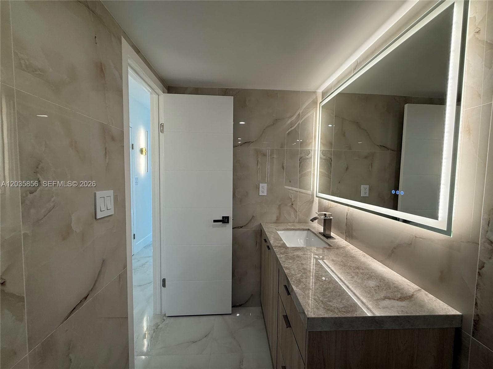 19390 Collins Ave 224 photo 20