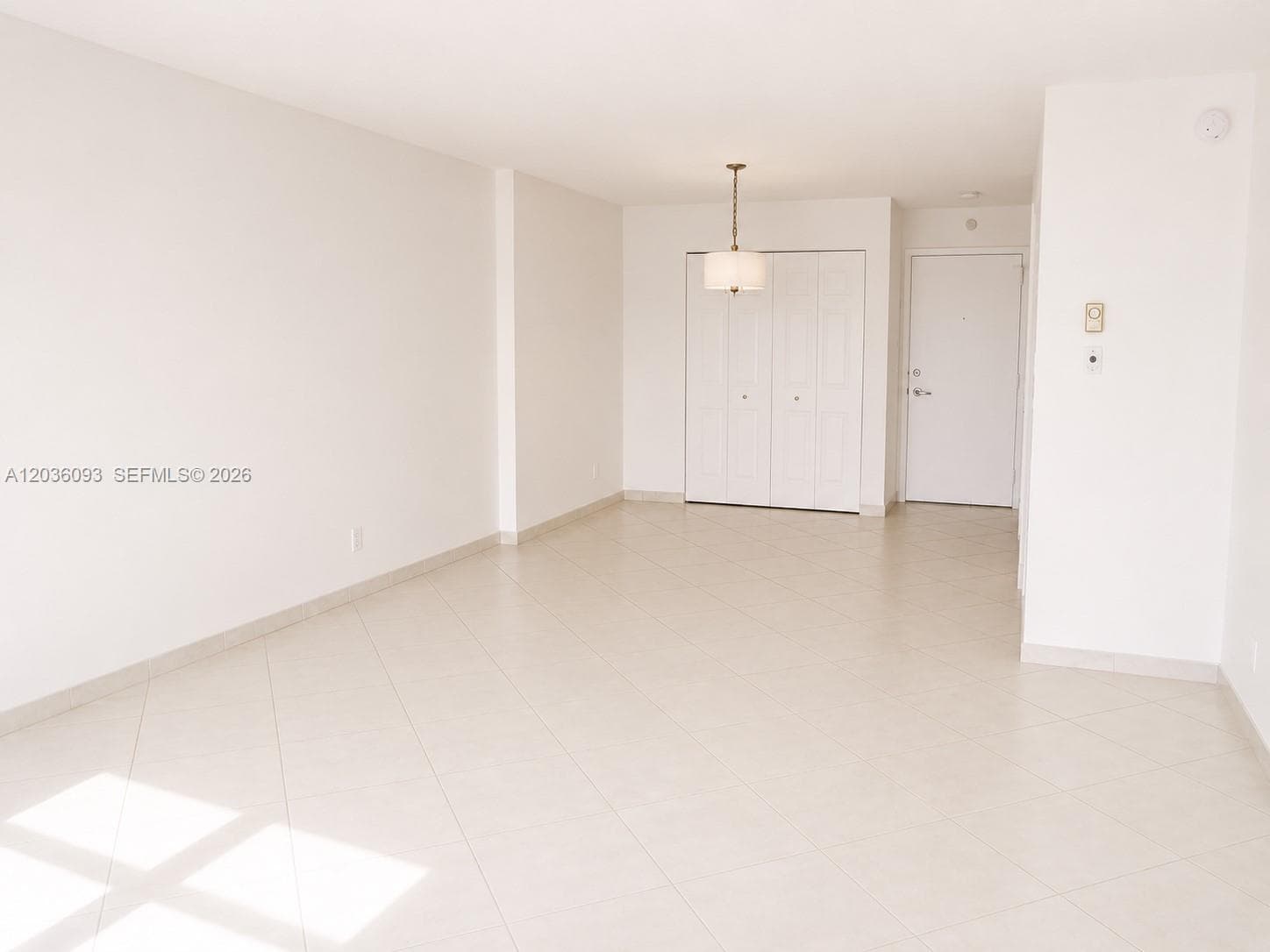 6770 Indian Creek Dr 7P photo 3