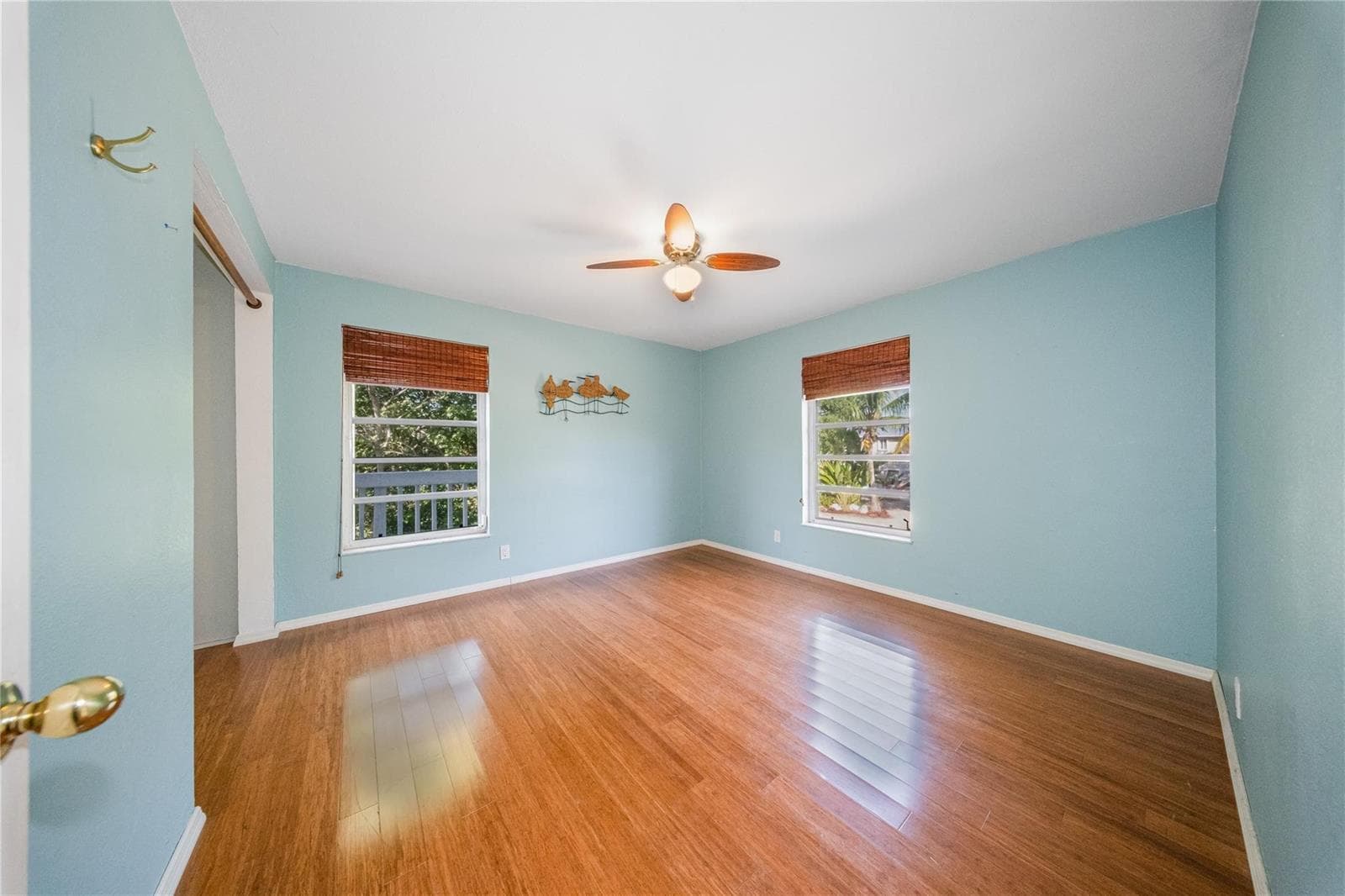 133 Valois Boulevard photo 19