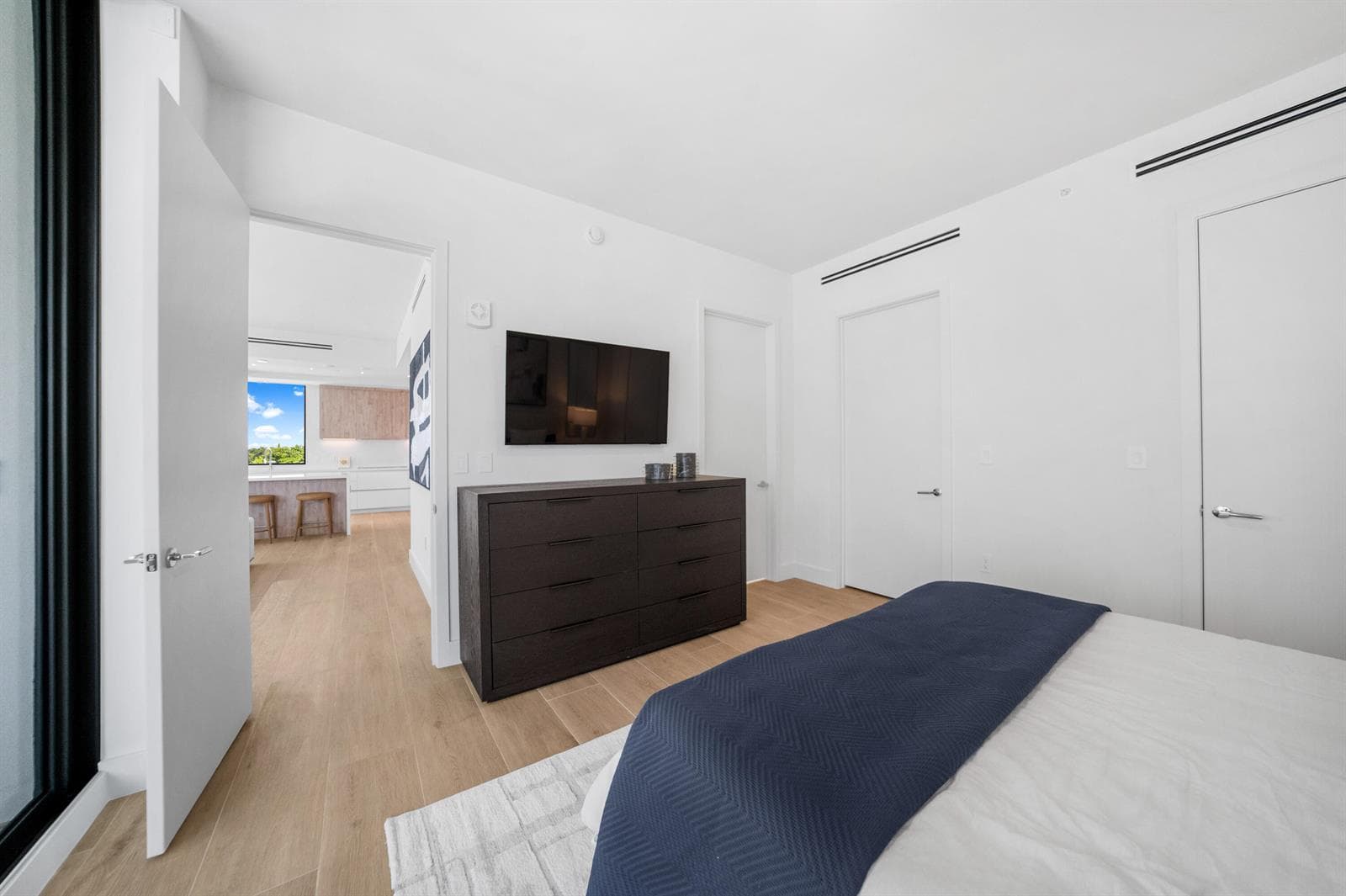 305 Briny Avenue 301 photo 24