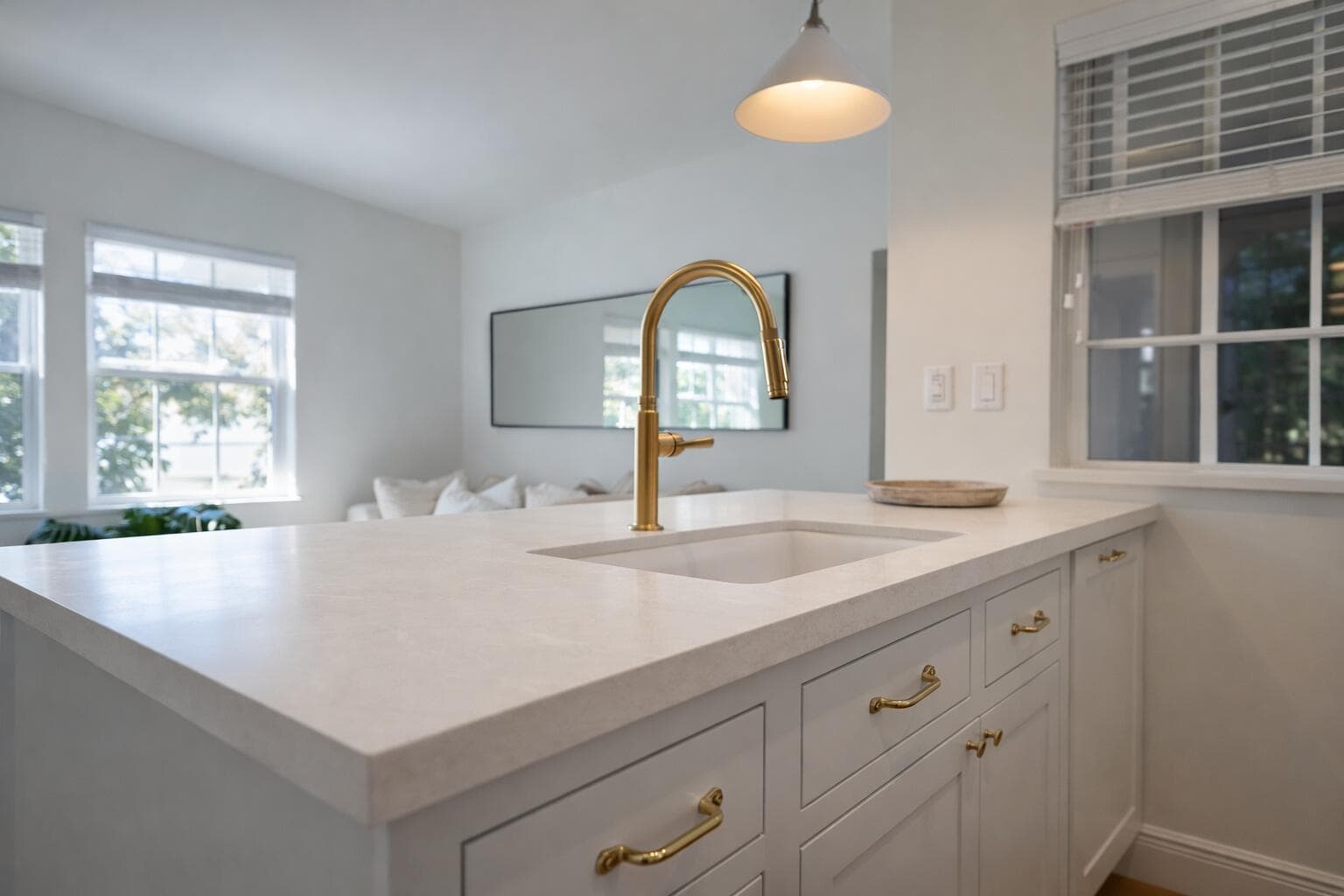 184 Sunset Avenue 303 photo 4