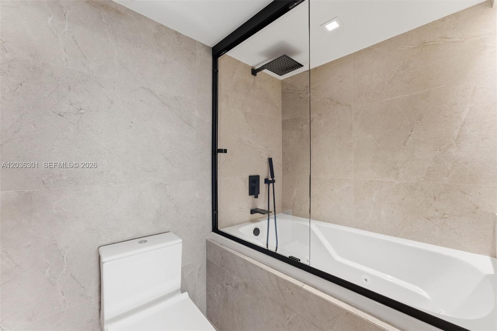 801 N Venetian Dr 308 photo 22