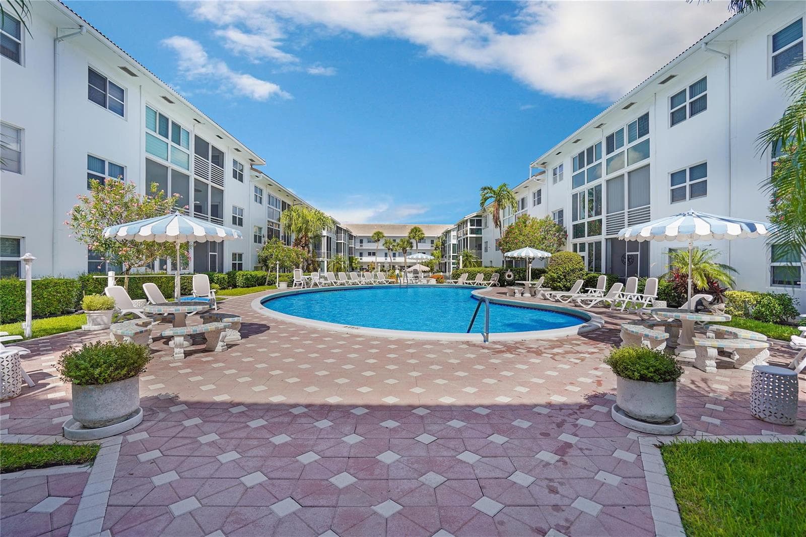 1461 S Ocean Boulevard 329 photo 17