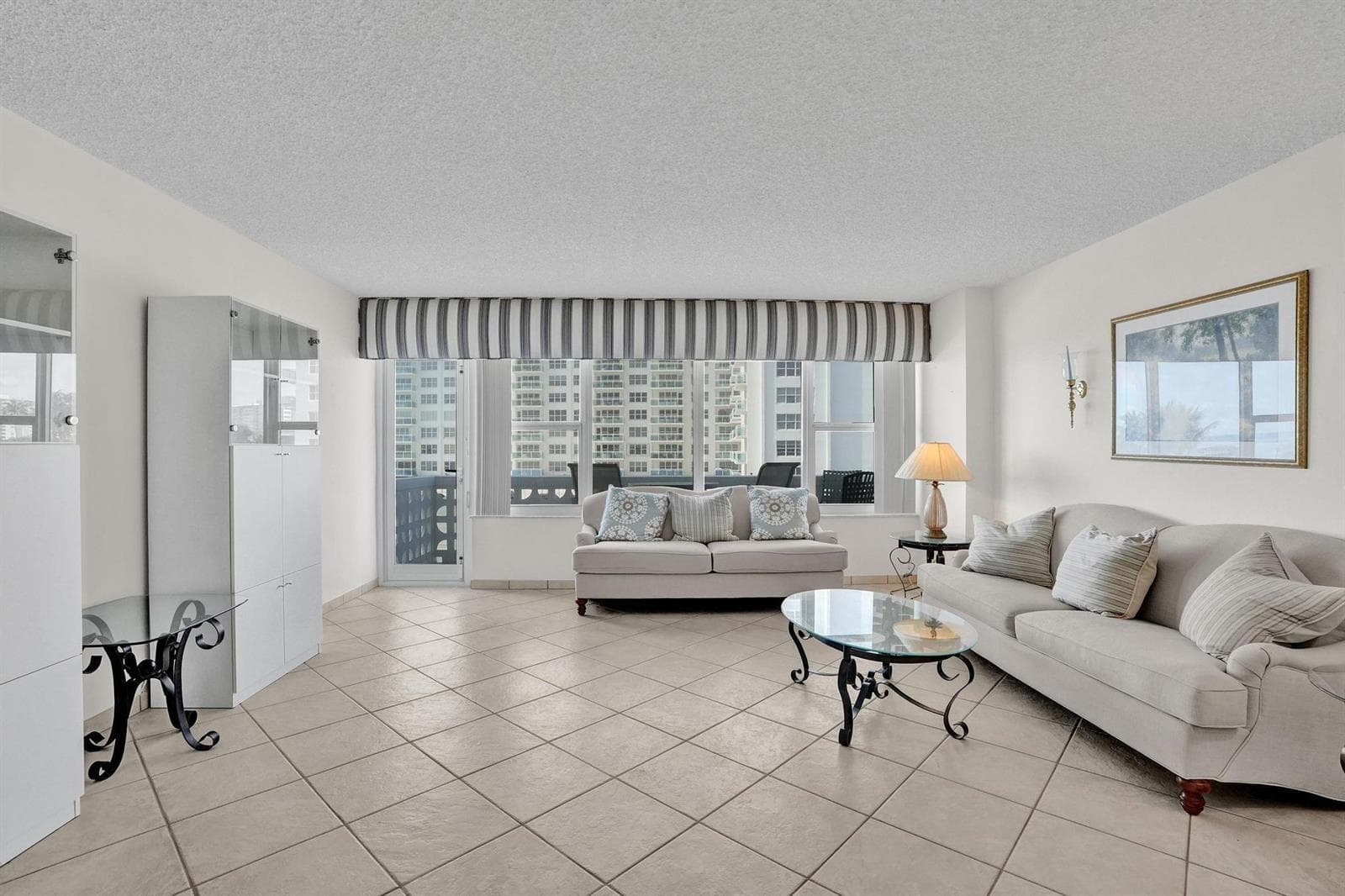 4010 Galt Ocean Drive 310 photo 16