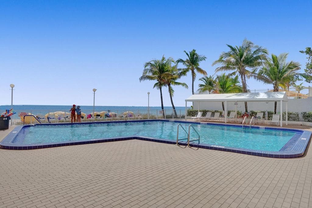 4010 Galt Ocean Drive 310 photo 18