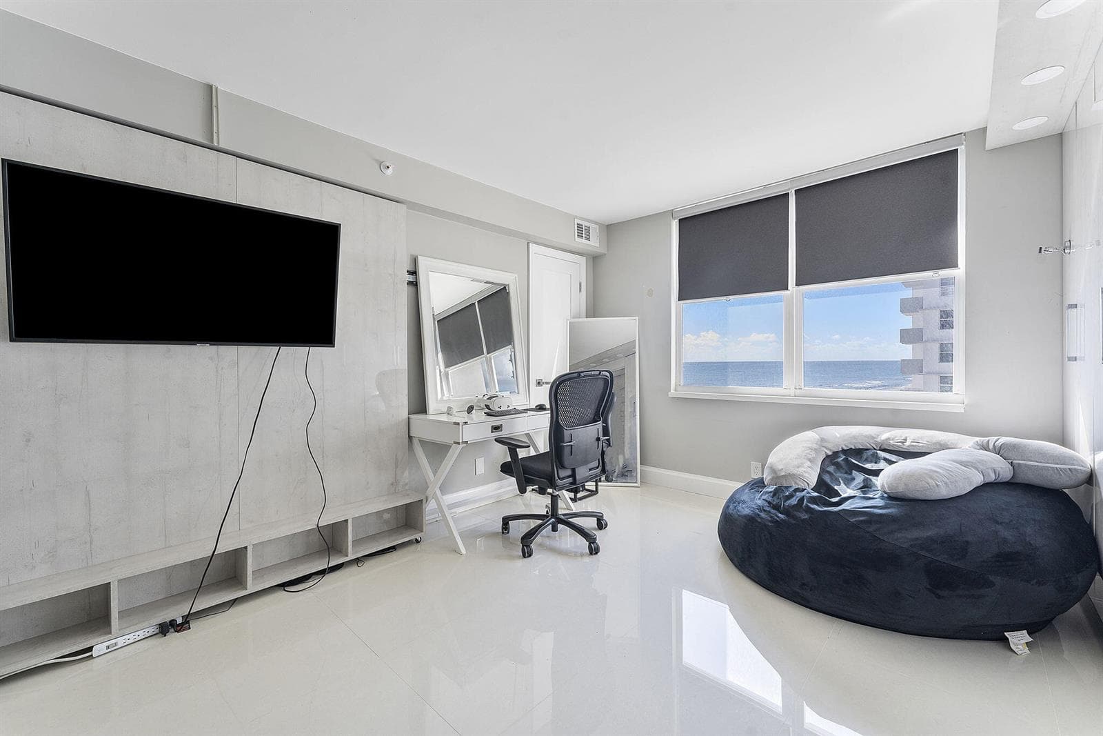 4505 S Ocean Boulevard 307 photo 8