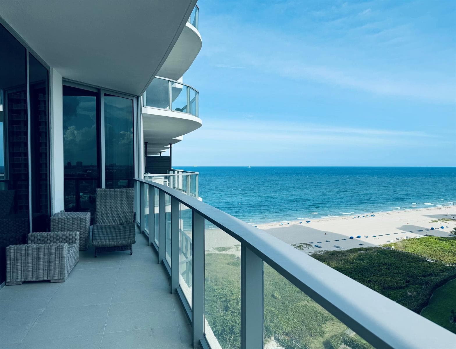 3100 N Ocean Drive H-1708 photo 3