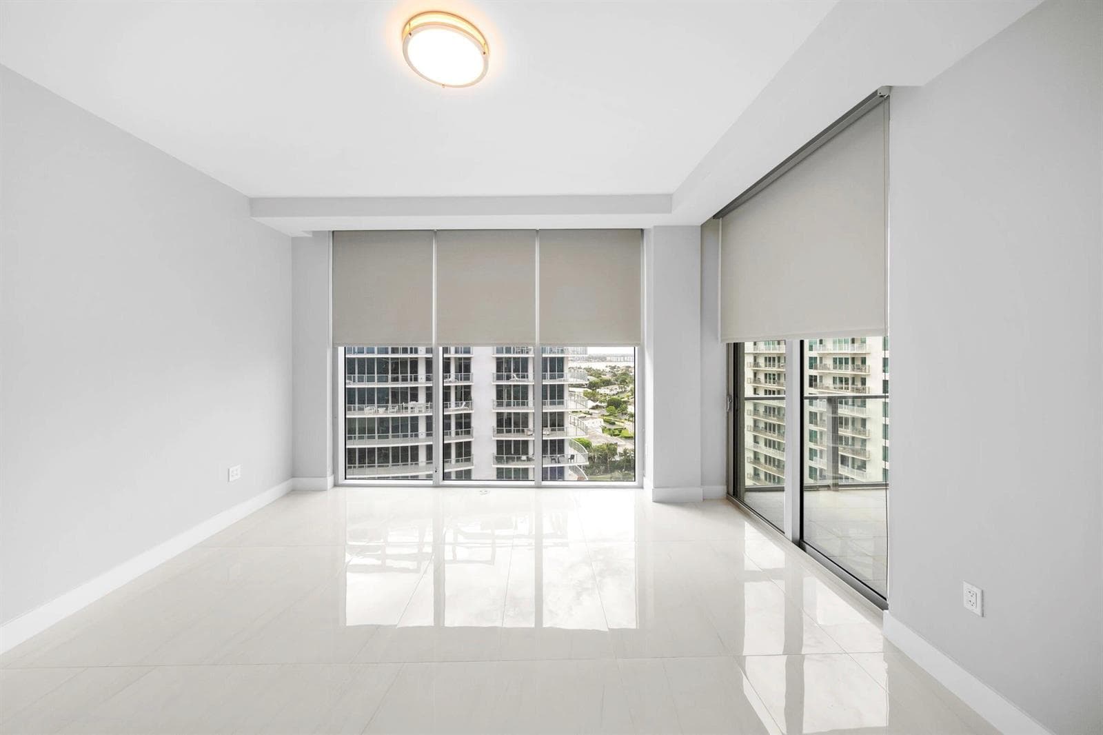 3100 N Ocean Drive H-1708 photo 24
