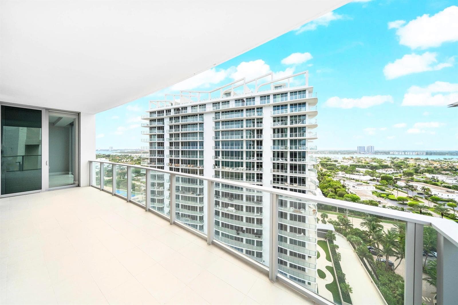 3100 N Ocean Drive H-1708 photo 8