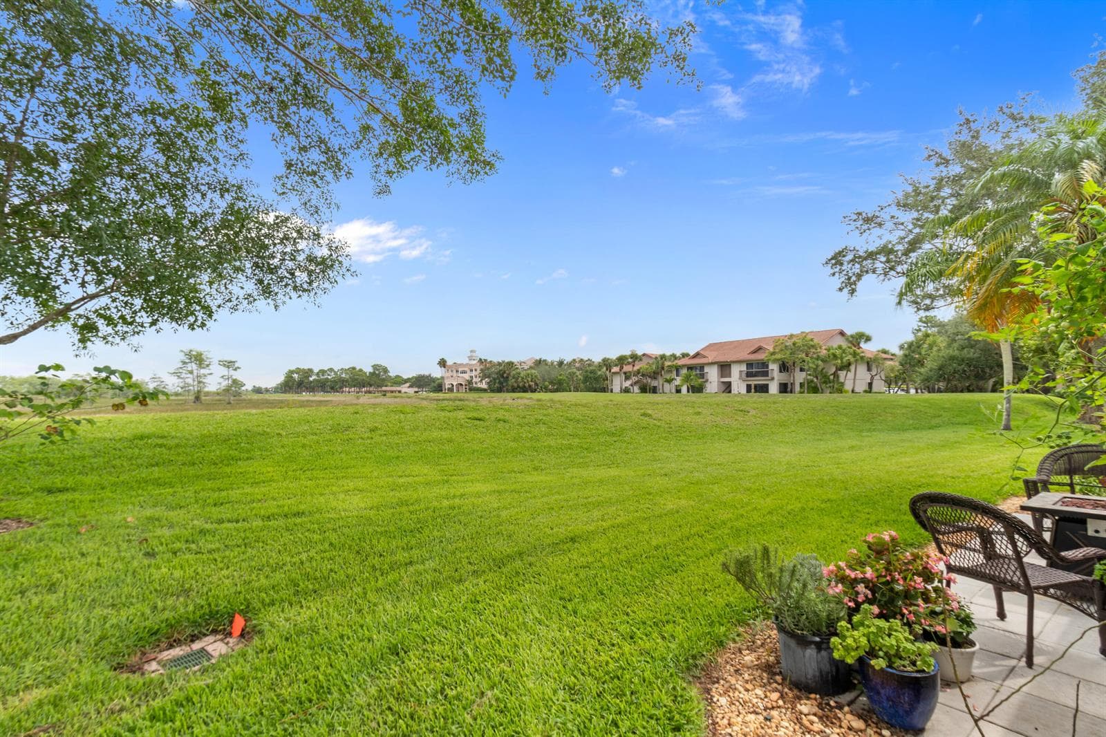 1401 Mahogany Place photo 22