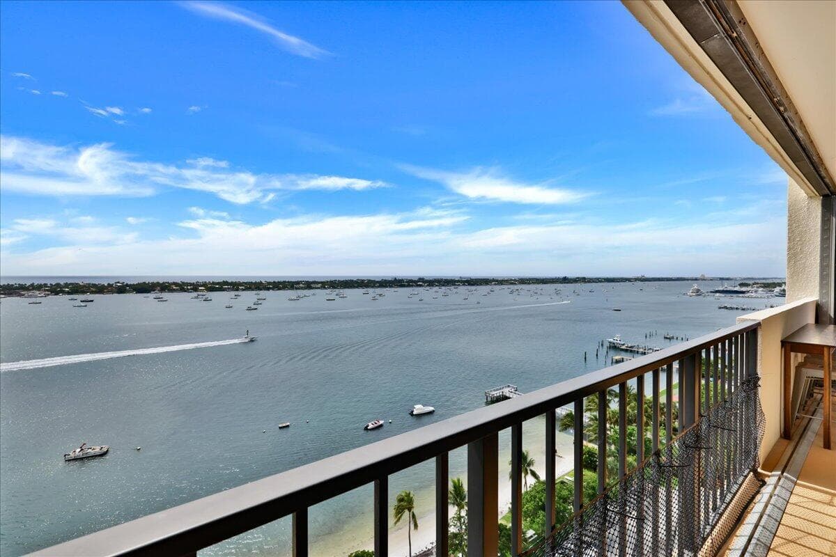 5600 N Flagler Drive Unit 1608 photo 6