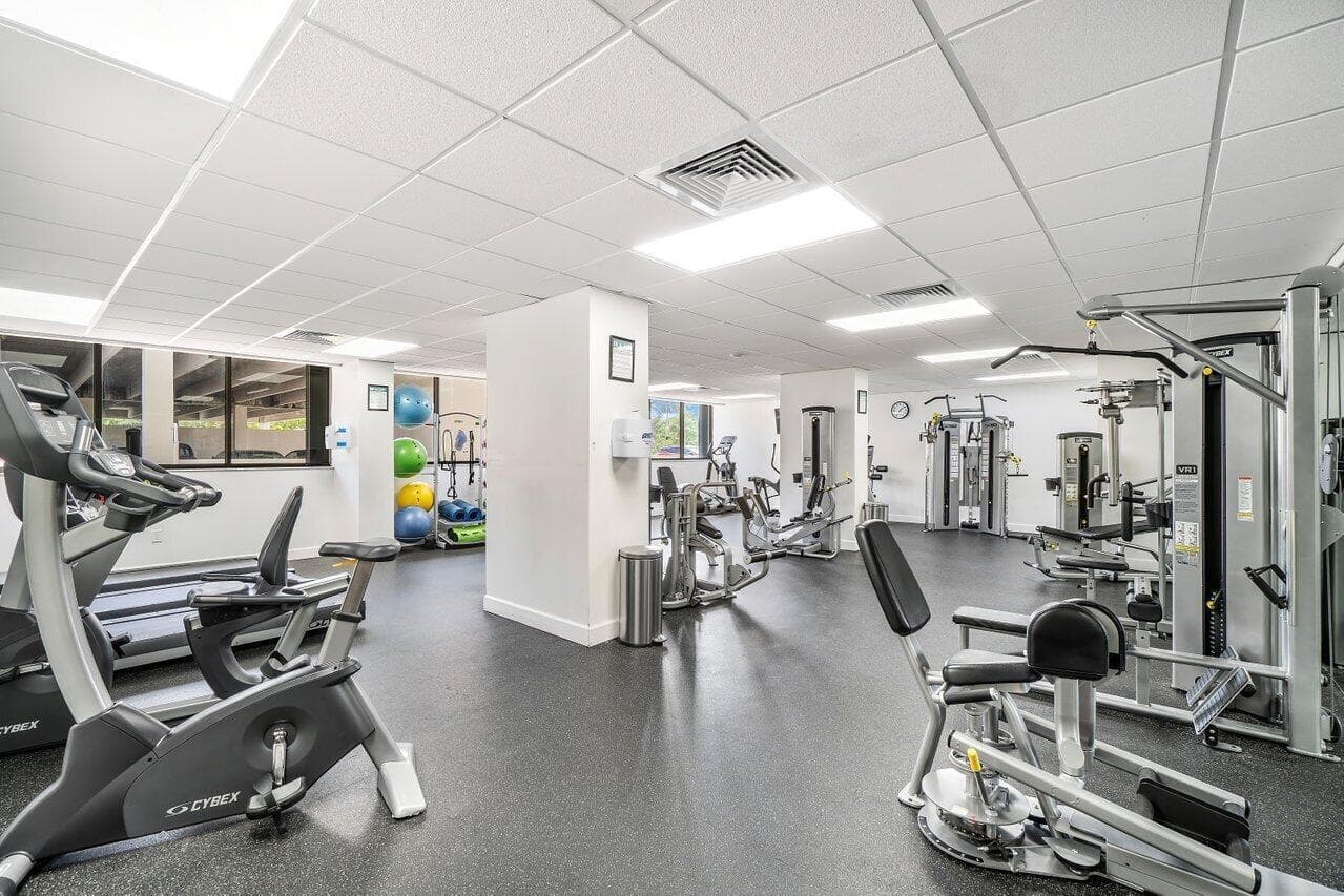 5600 N Flagler Drive Unit 1608 photo 18