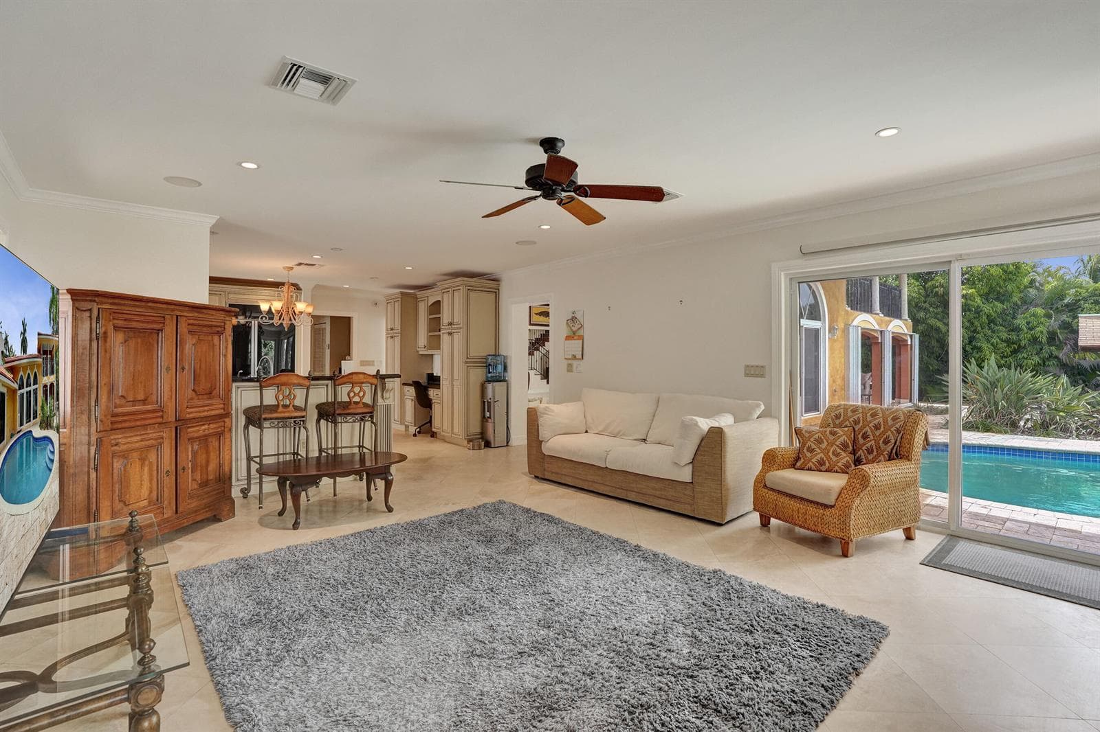 449 Isle Of Palms Drive photo 14
