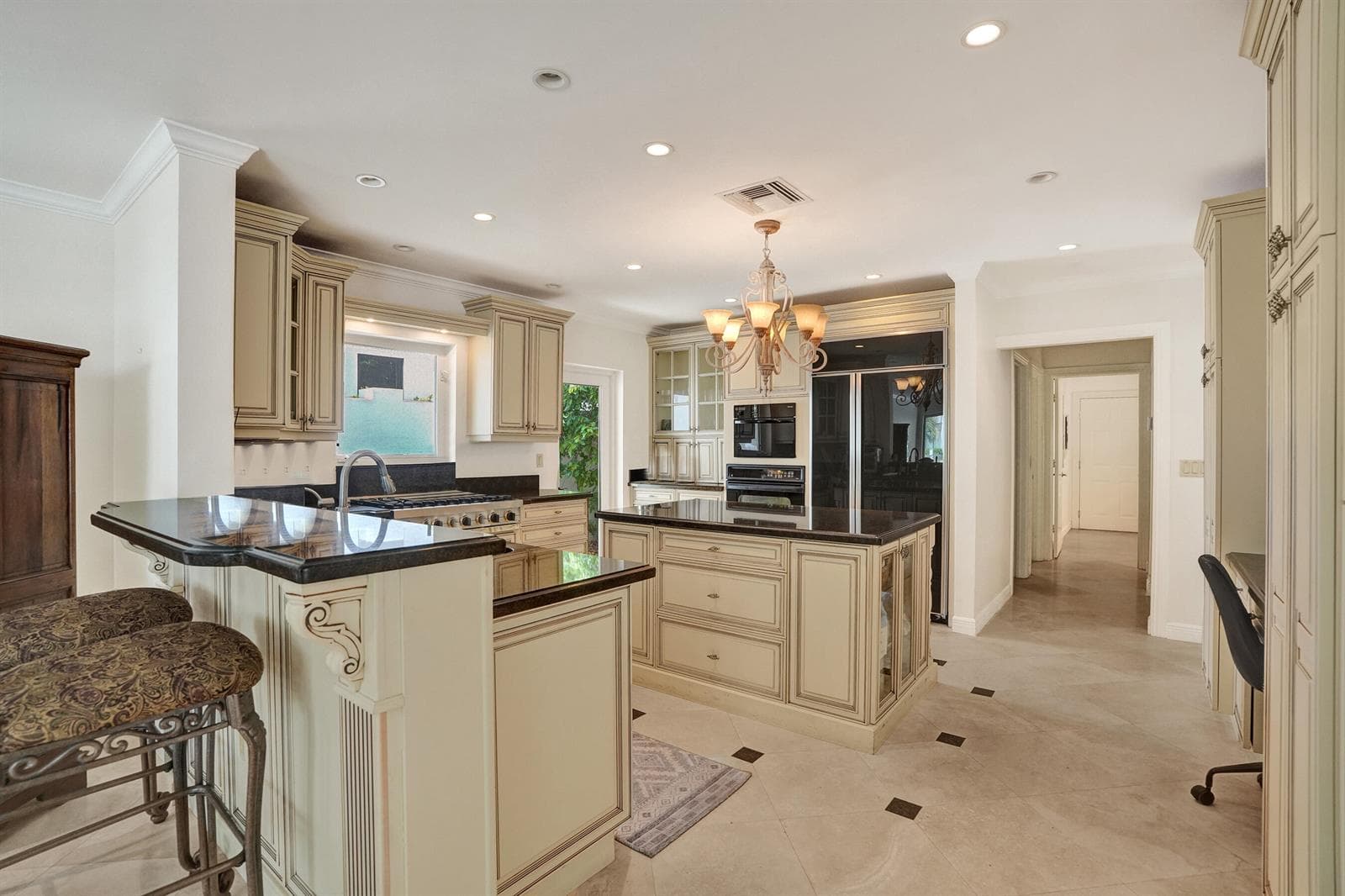 449 Isle Of Palms Drive photo 11