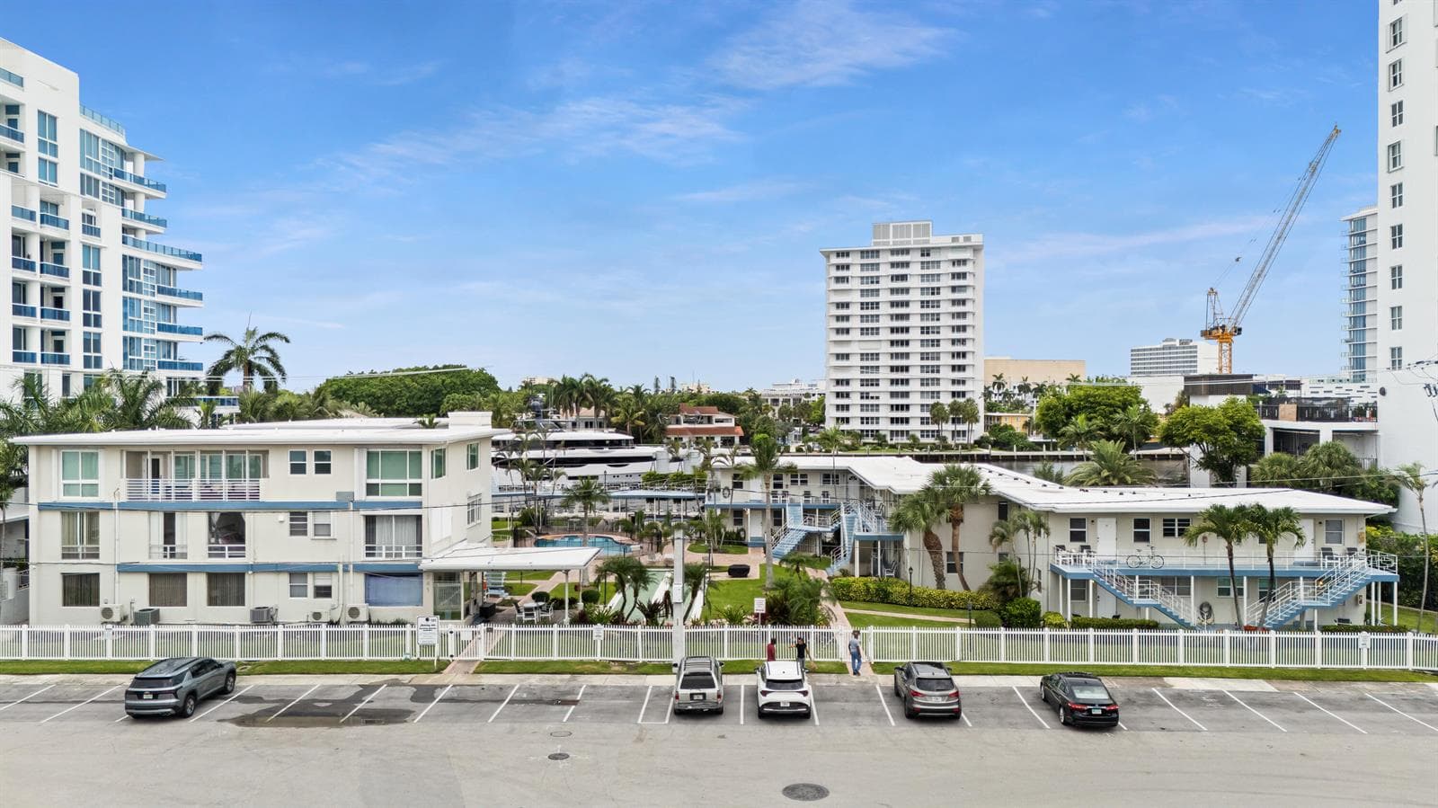 741 Bayshore Drive 16n photo 23