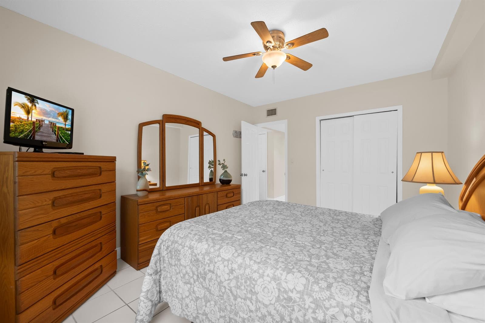 741 Bayshore Drive 16n photo 12