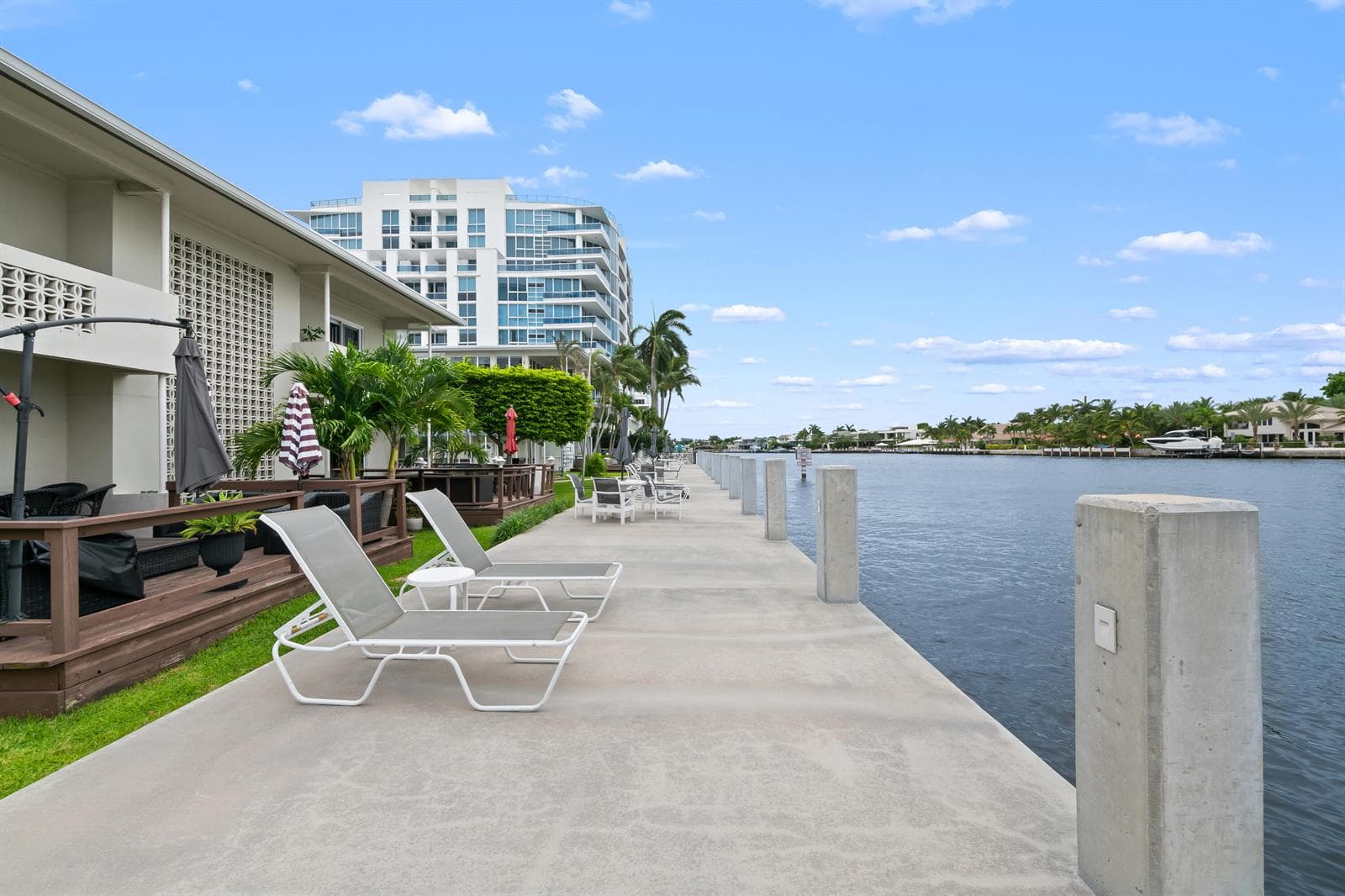 741 Bayshore Drive 16n photo 4