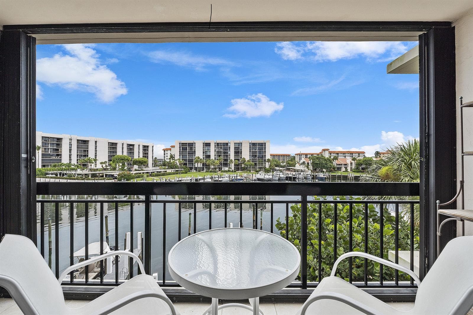 2687 N Ocean Boulevard 3080 photo 2