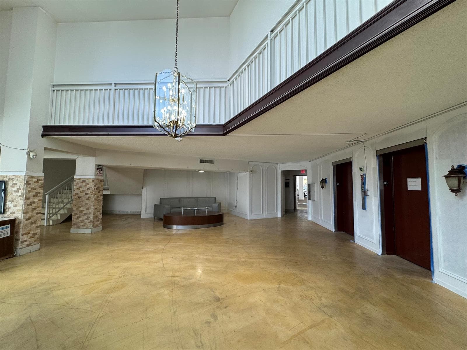 2025 NE 164th Street 601 photo 2