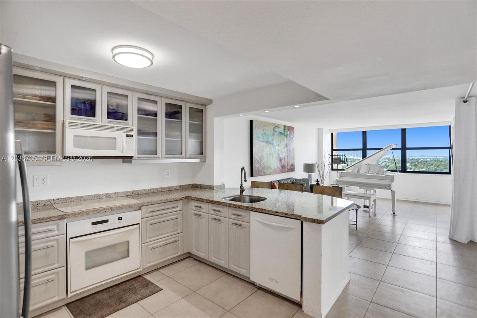 2555 Collins Ave 1508 photo 5