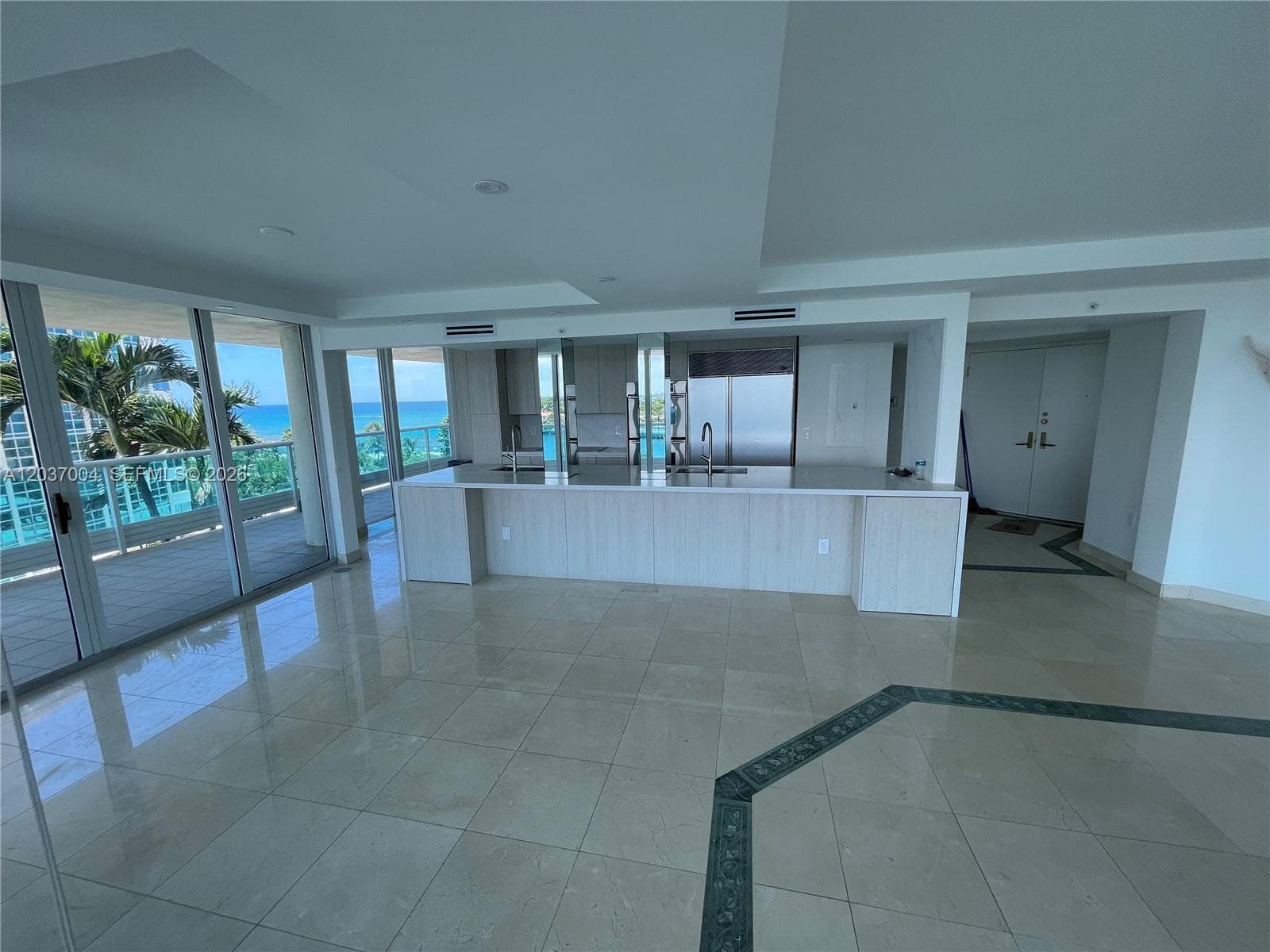 5025 Collins Ave 601 photo 5