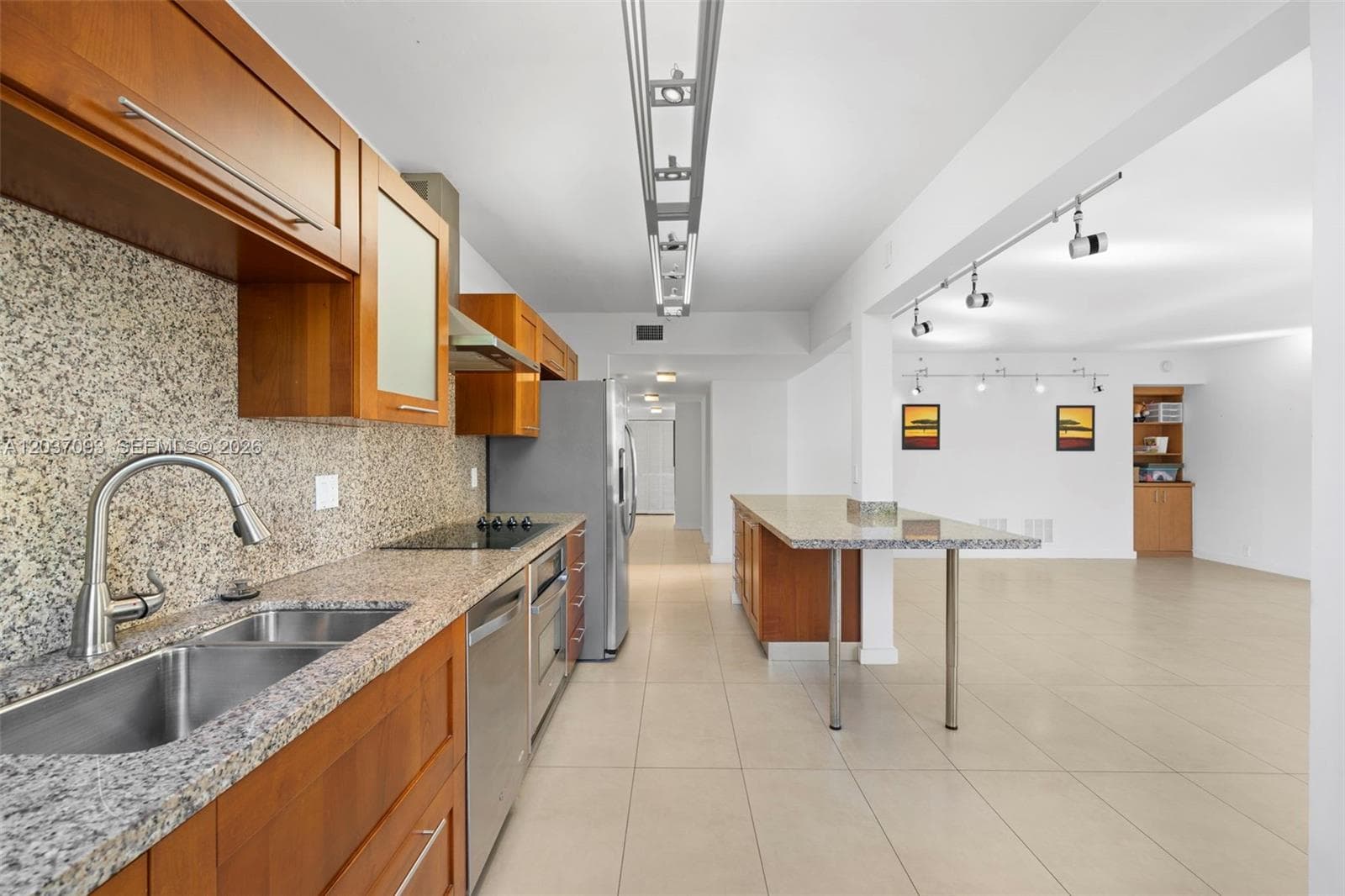 181 Crandon Blvd 301 photo 7