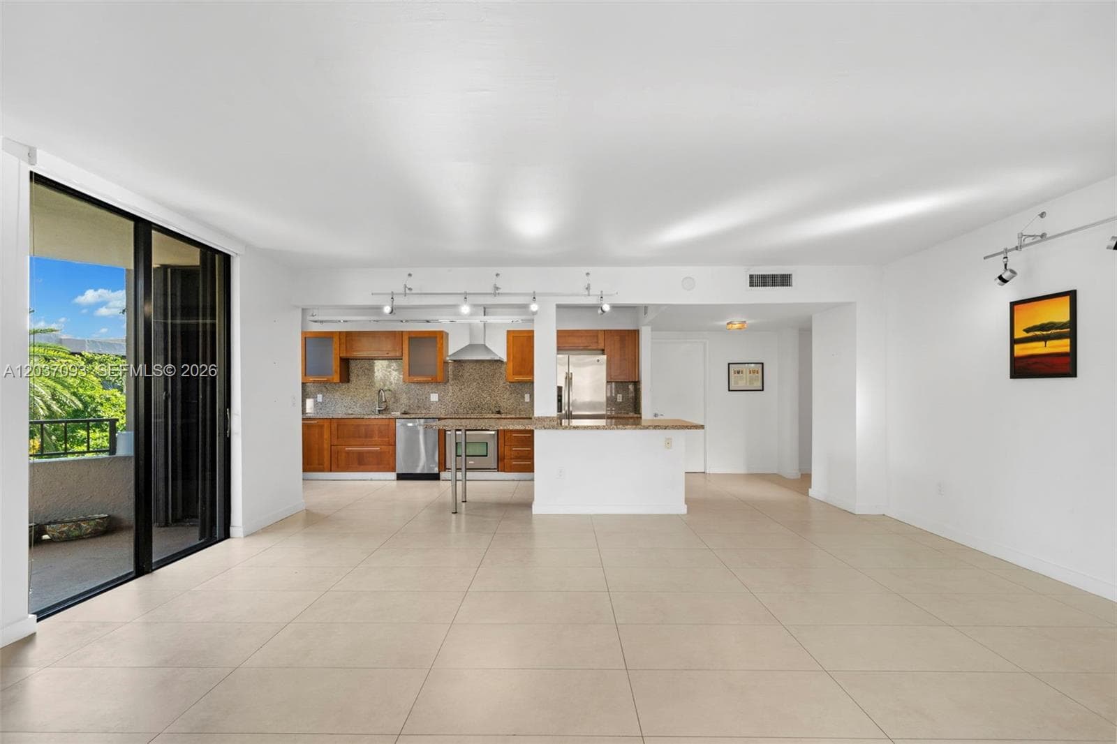 181 Crandon Blvd 301 photo 1