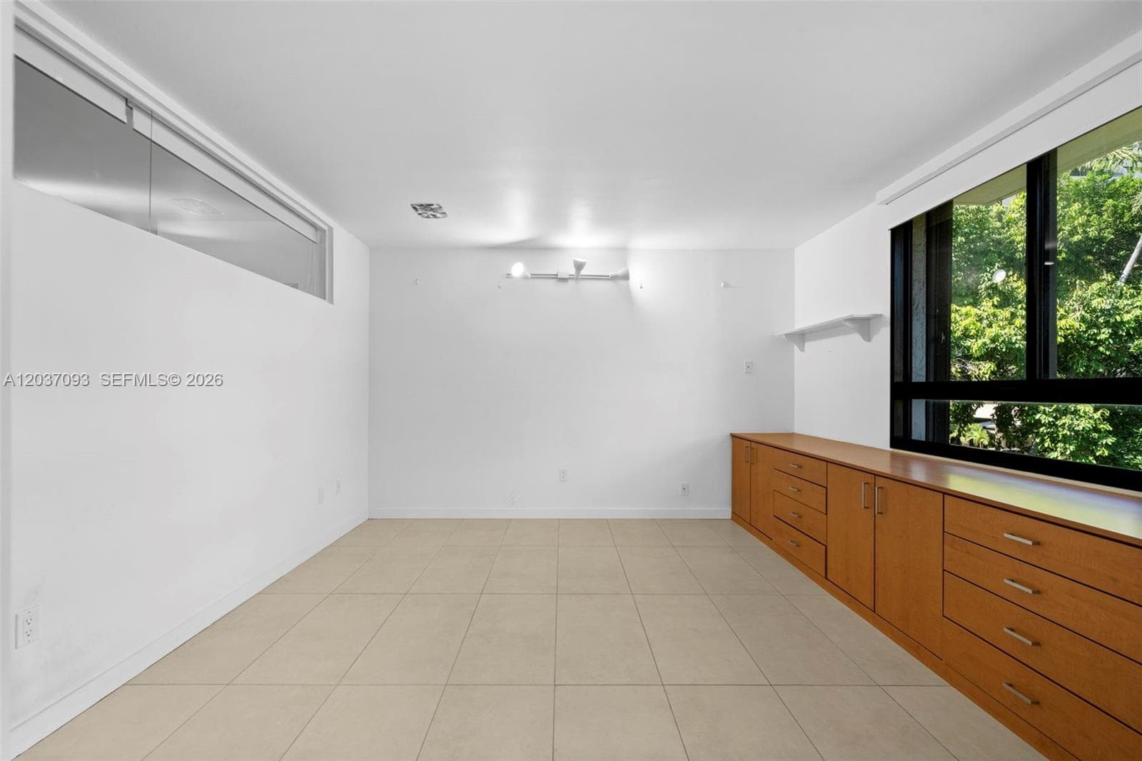 181 Crandon Blvd 301 photo 21