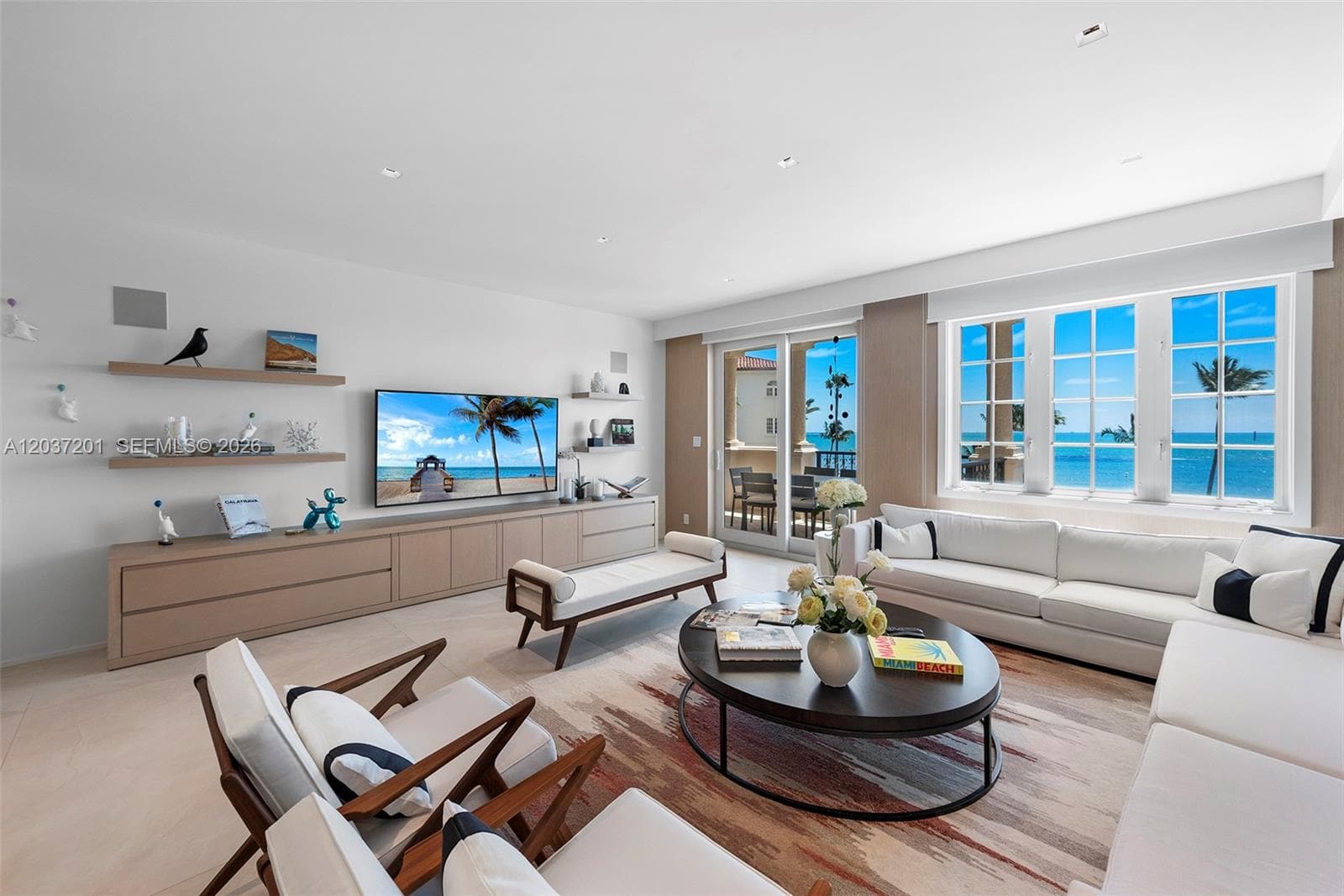 19242 Fisher Island Dr 19242 photo 3