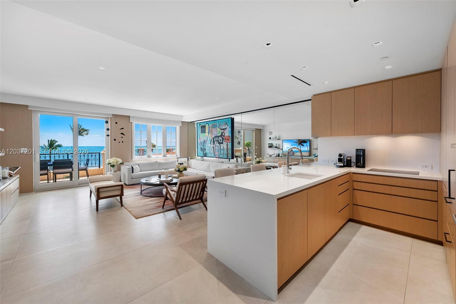 19242 Fisher Island Dr 19242 photo 5