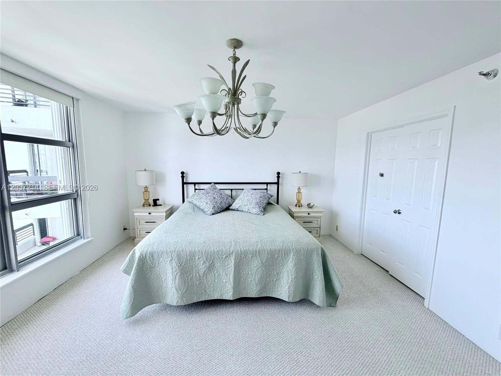 3500 Mystic Pointe Dr 2306 photo 21
