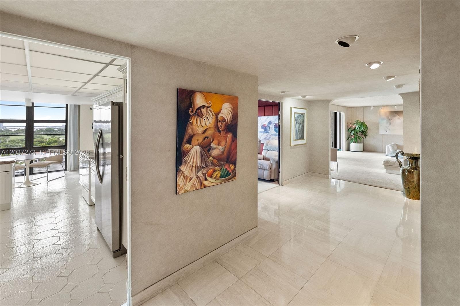 5500 Collins Ave 1401 photo 7
