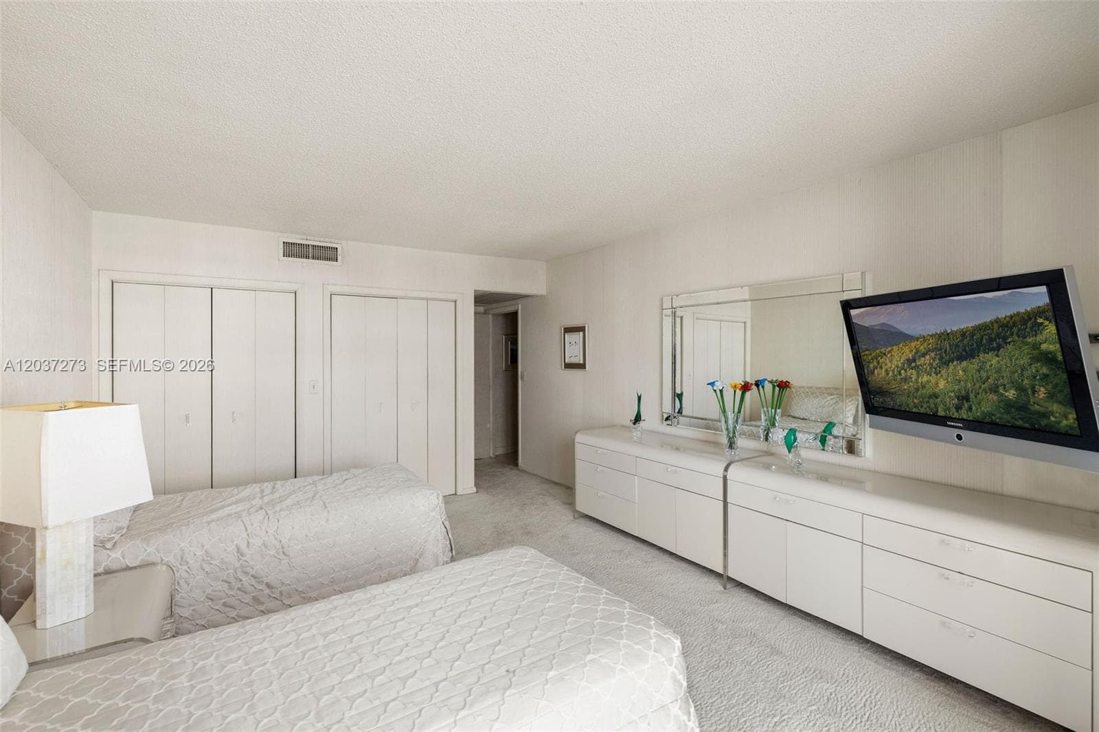5500 Collins Ave 1401 photo 21