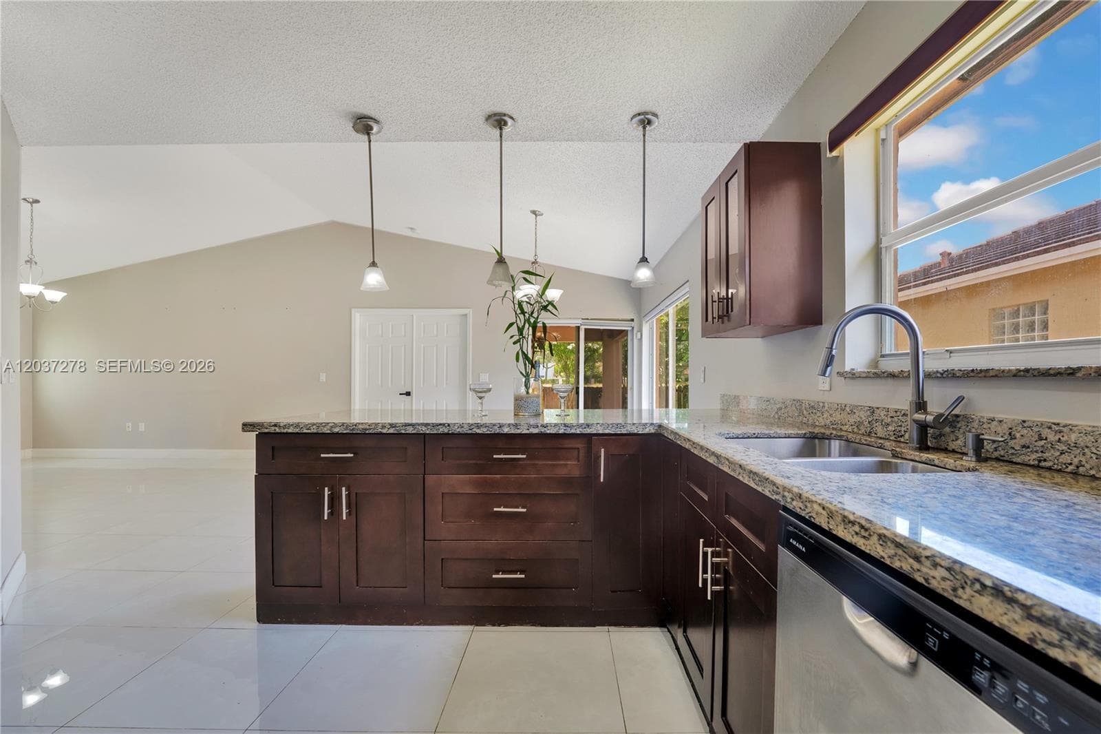 14530 SW 156th Ave photo 14