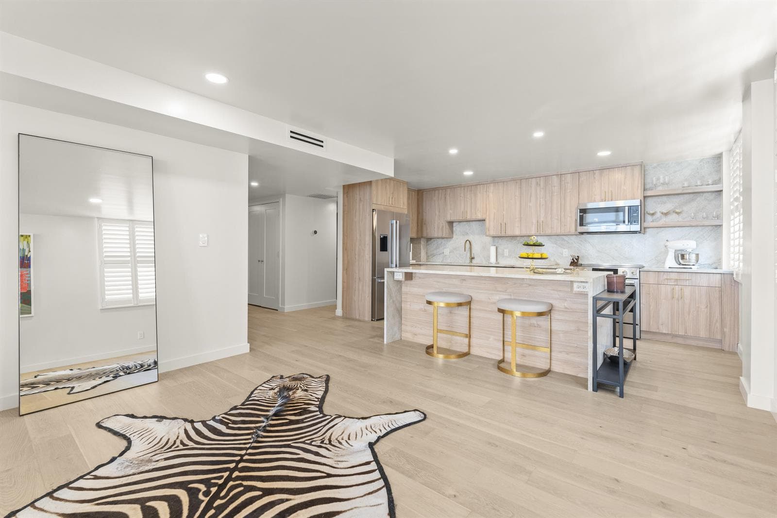 1801 S Flagler Drive 1211 photo 9