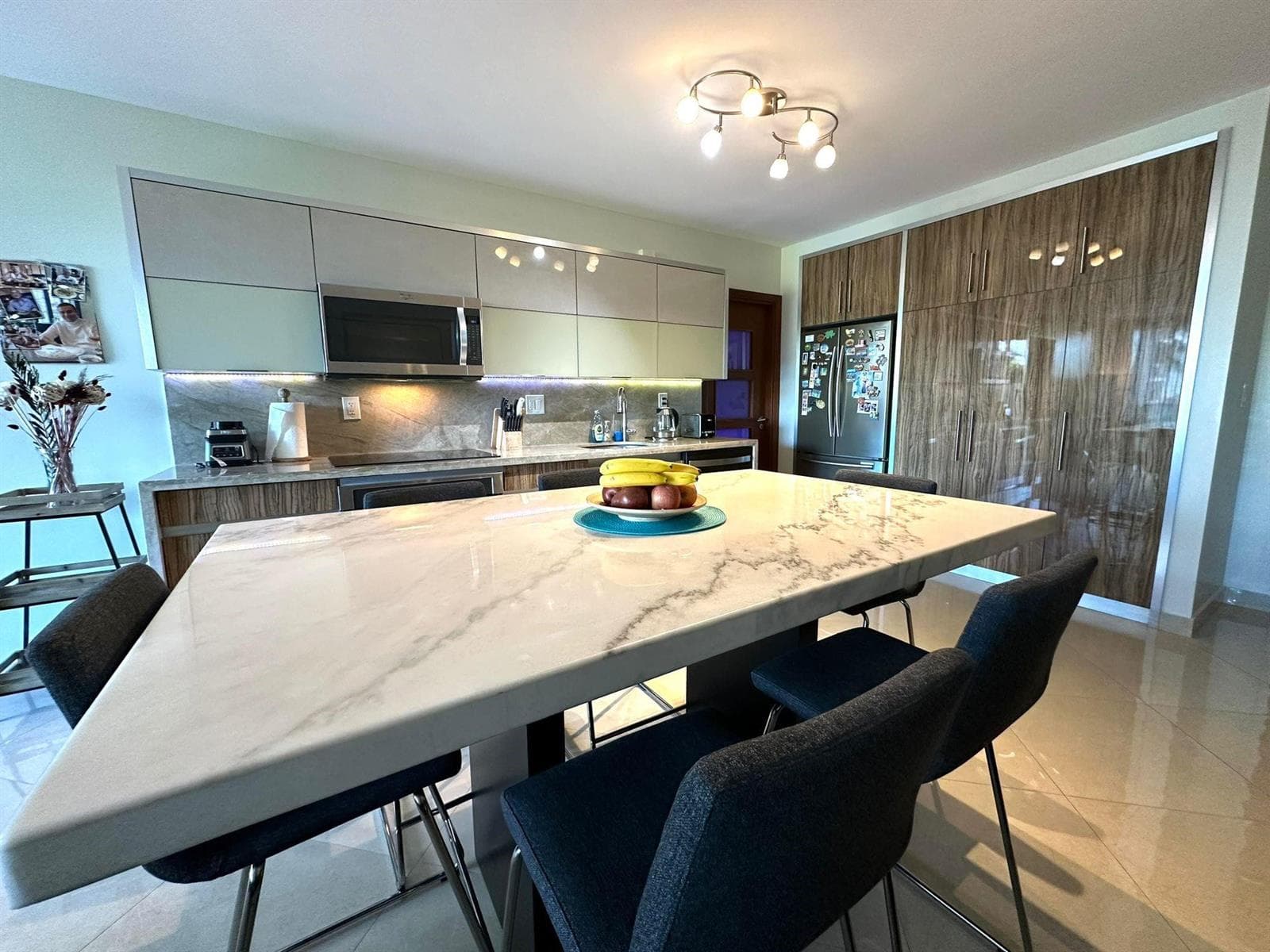 4001 S Ocean Drive 3h photo 1