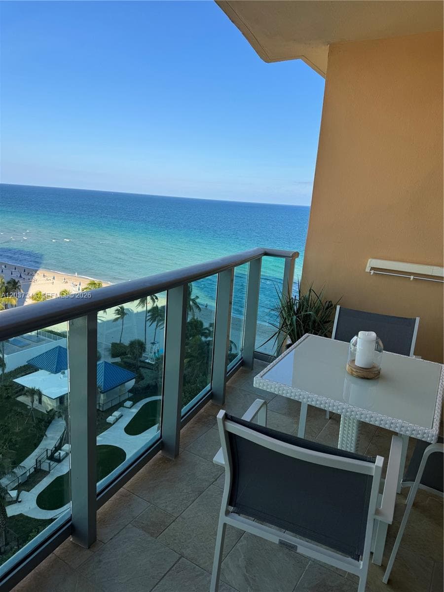 2501 S Ocean Dr 1105 photo 22