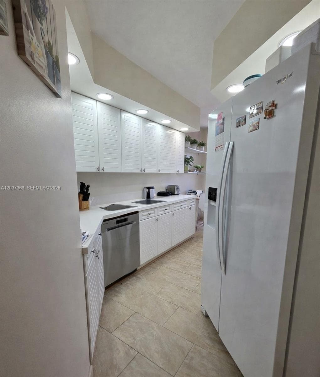 416 photo 10