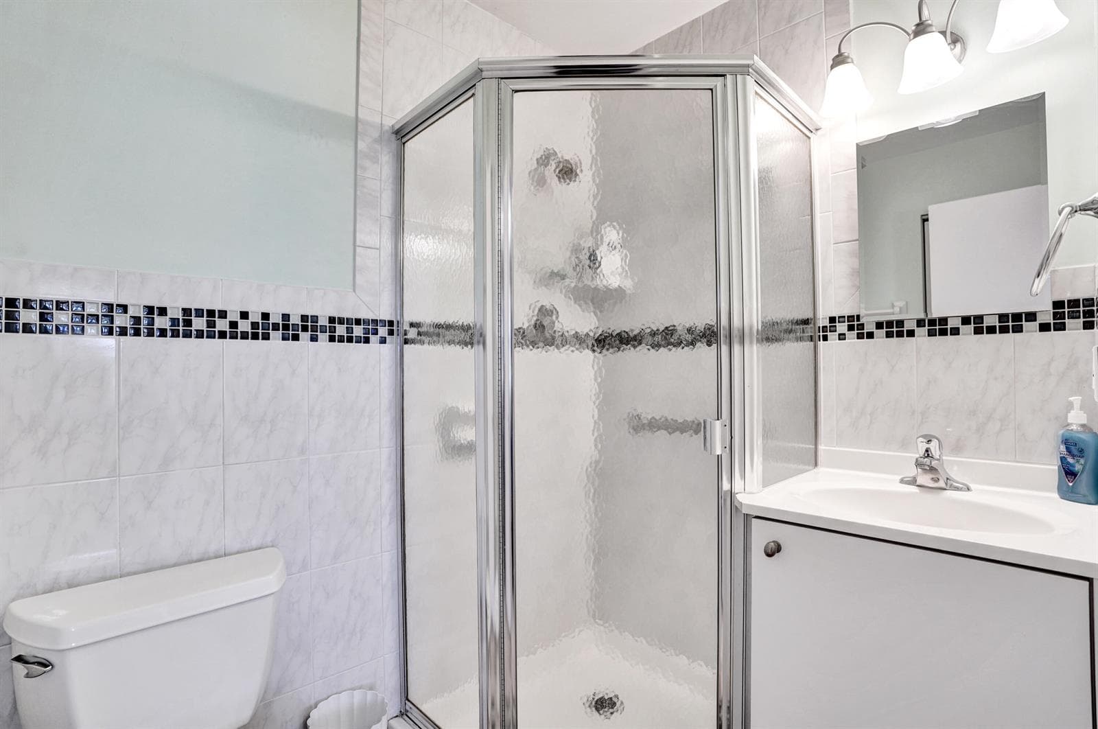 1050 Citrus Way 203 photo 9
