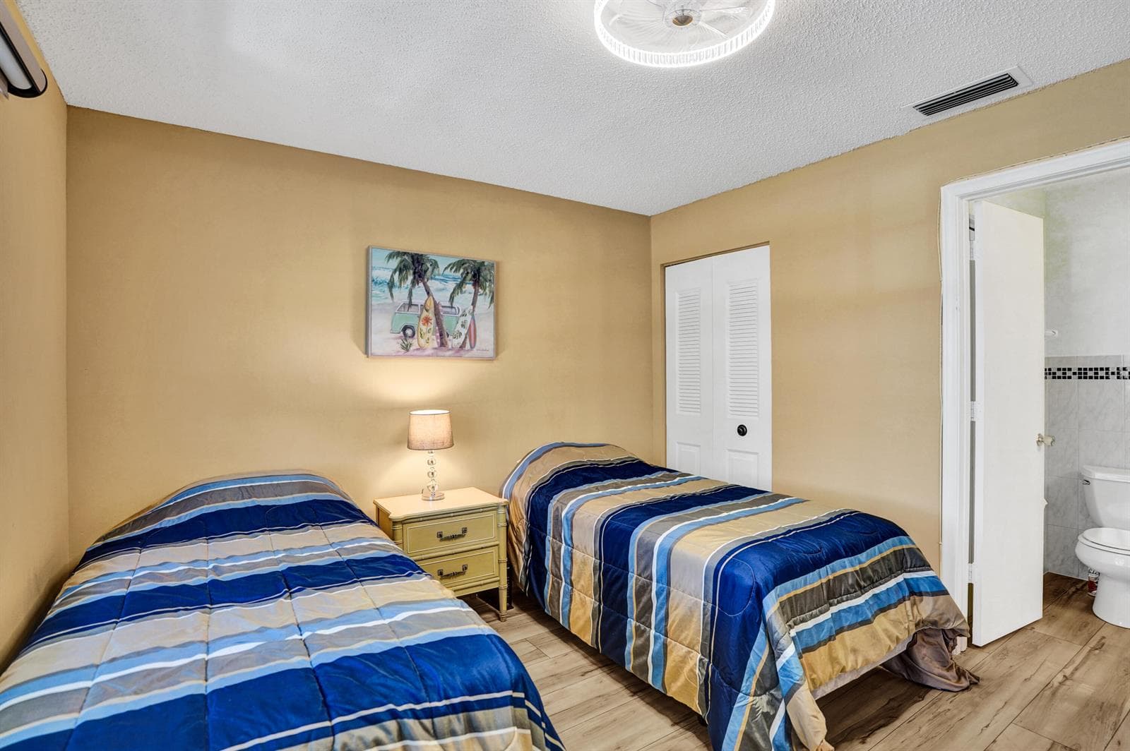 1050 Citrus Way 203 photo 8