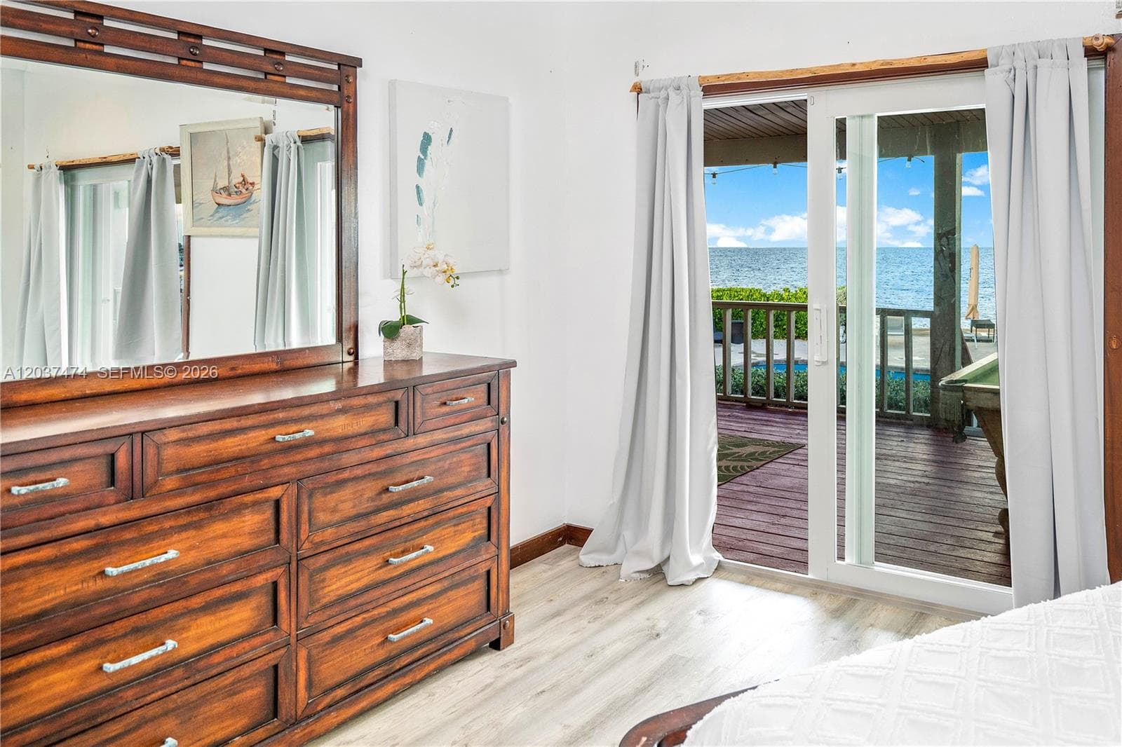 99 E Ocean E photo 18