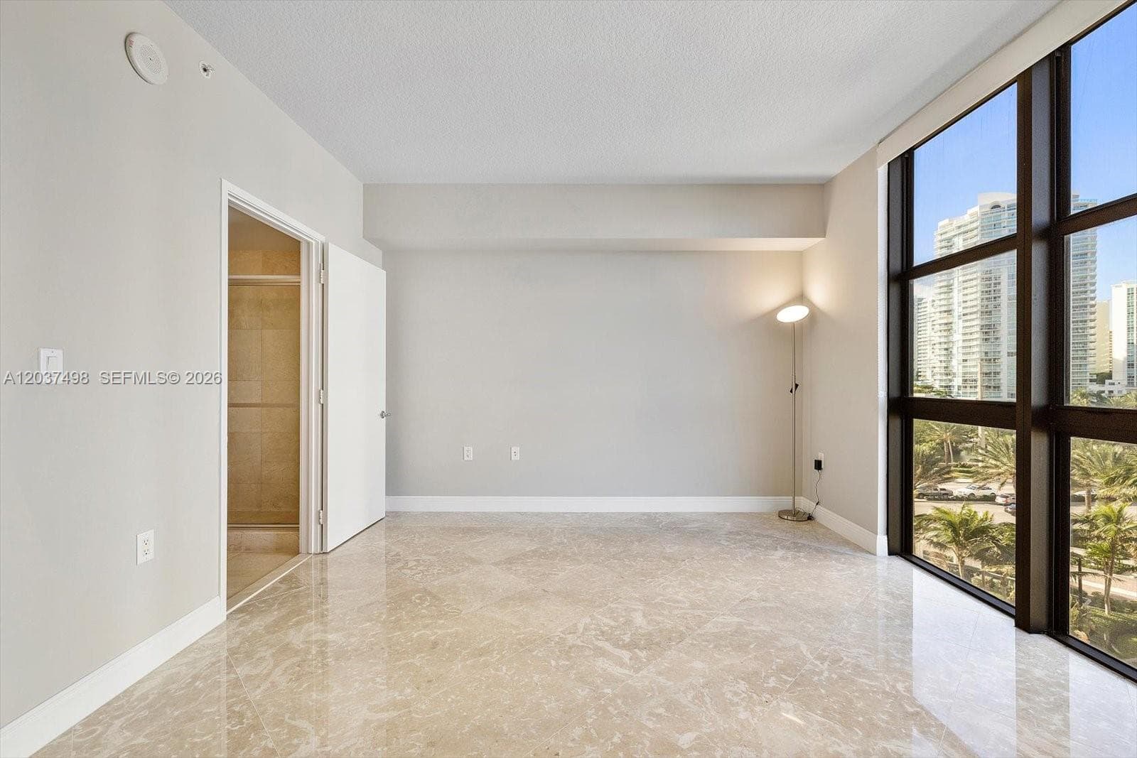 16275 Collins Ave 502 photo 11