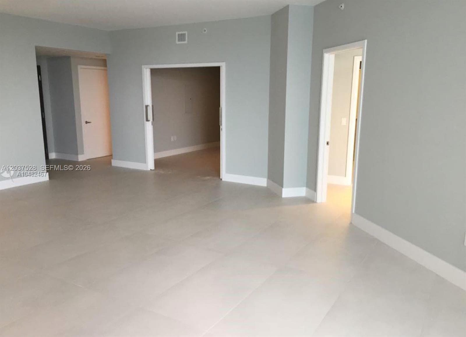 17301 Biscayne Blvd 1604 photo 2