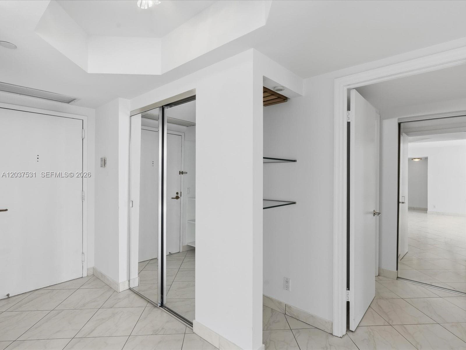 3610 Yacht Club Dr 702 photo 15