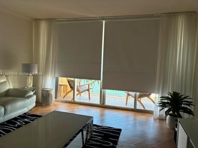 10350 W Bay Harbor Dr 4T photo 10