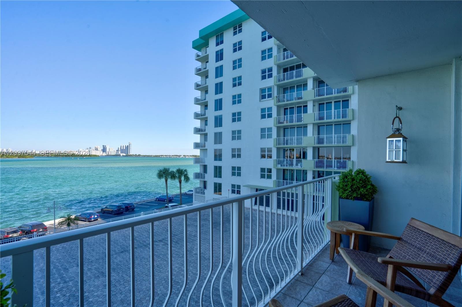 10350 W Bay Harbor Dr 4T photo 19